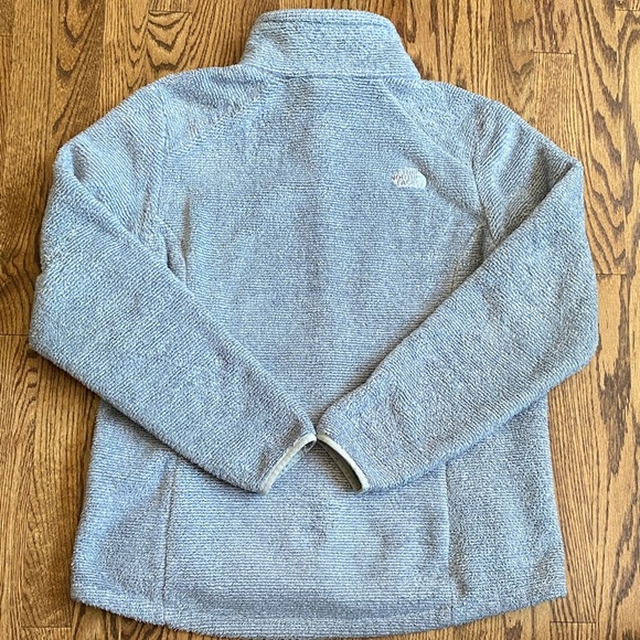 Grey The North Face Osito fleece jacket, size XL. Great condition, ships quickly - Picture 10 of 15